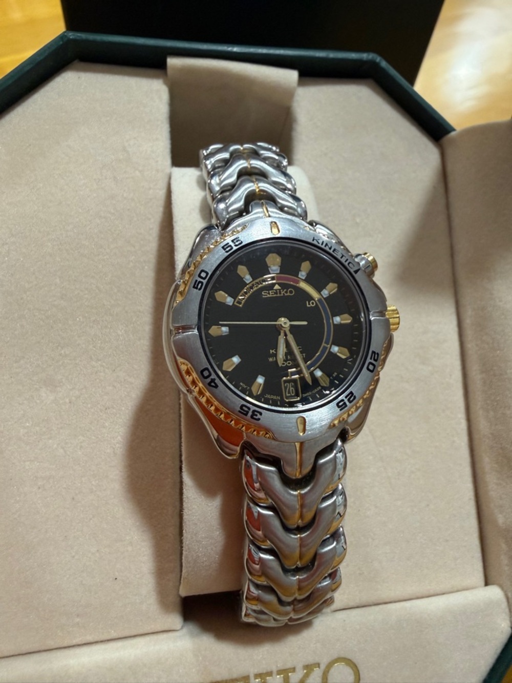 Seiko Kinetic Black Dial Stainless Steel Watch